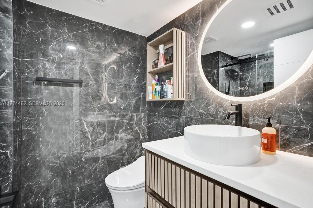 2723 NE 164th St #77 North Miami Beach, FL 33160