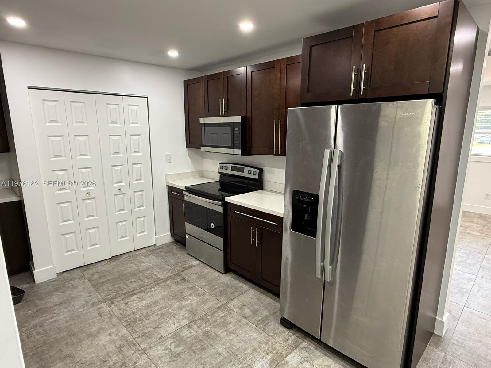 11801 SW 180th St Miami, FL 33177