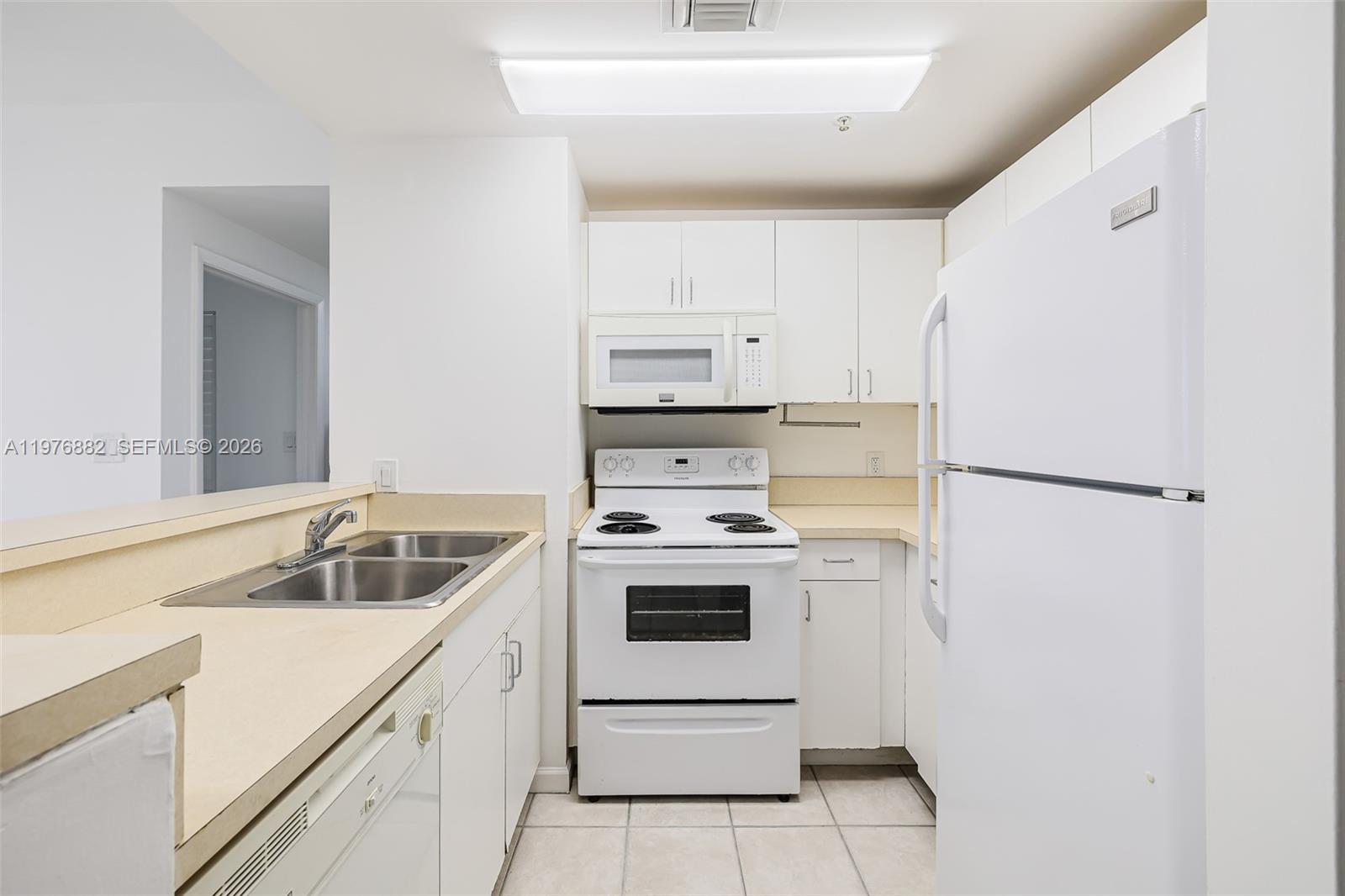 Undisclosed Address Miami, FL 33131