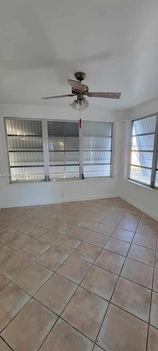 142 SE 4th Ave Boynton Beach, FL 33435