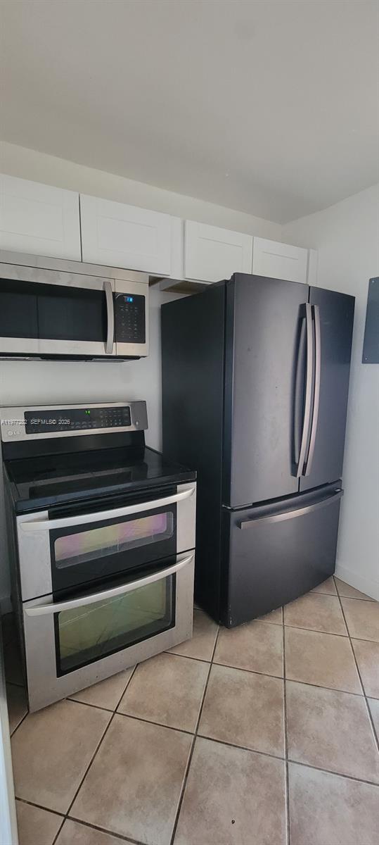 142 SE 4th Ave Boynton Beach, FL 33435