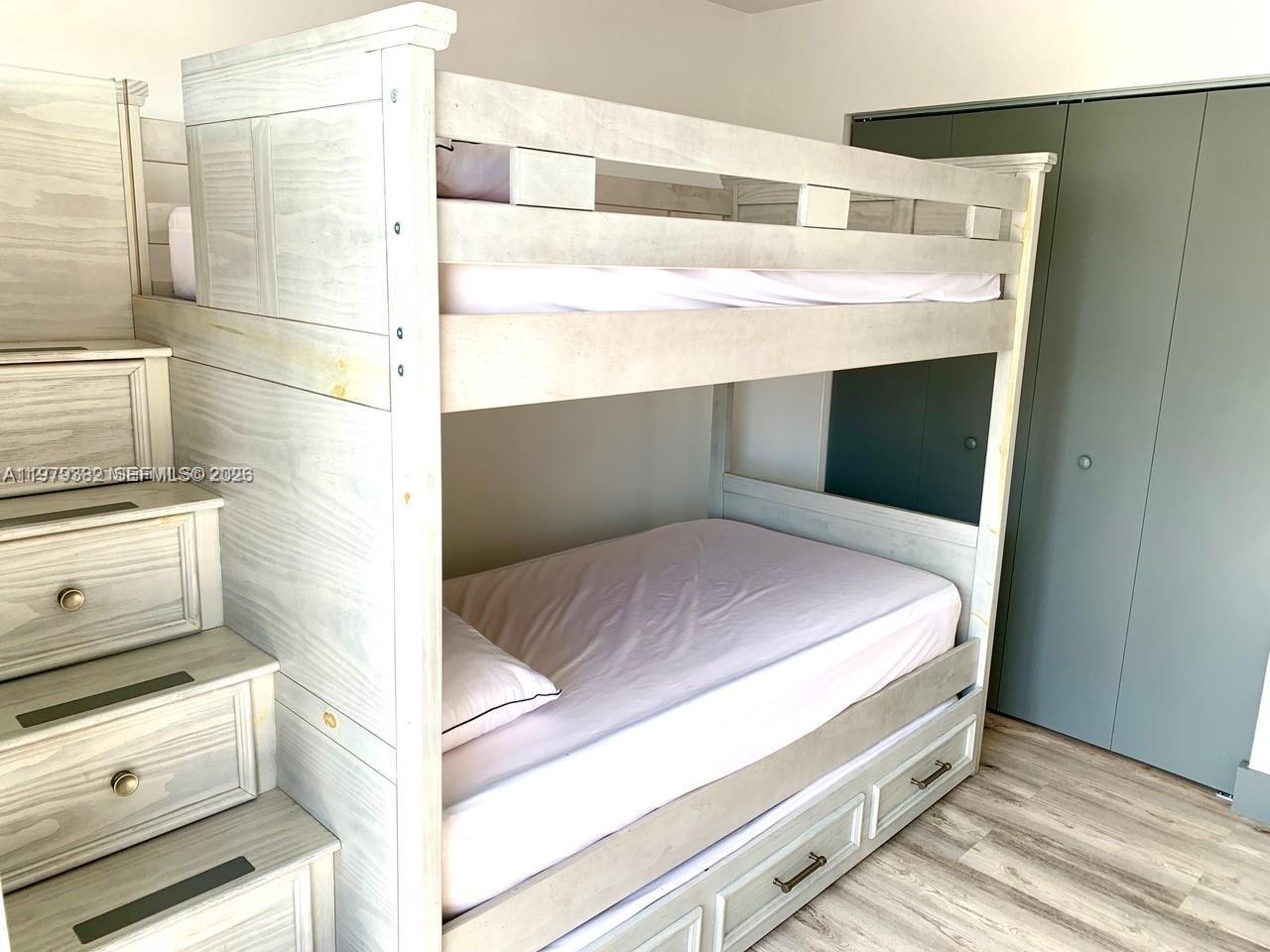 image Brickell Harbour11