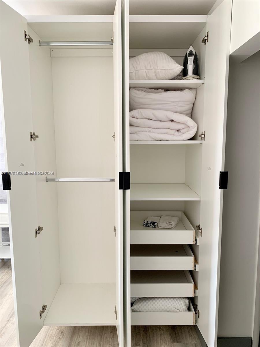 image Brickell Harbour16