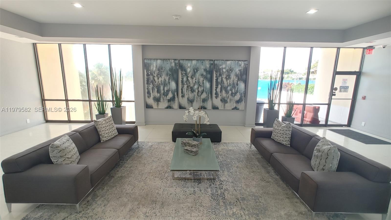 20379 W Country Clb Dr #1436 Aventura, FL 33180