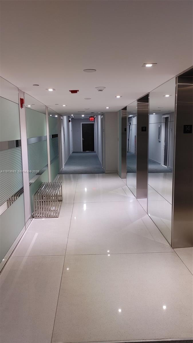 20379 W Country Clb Dr #1436 Aventura, FL 33180