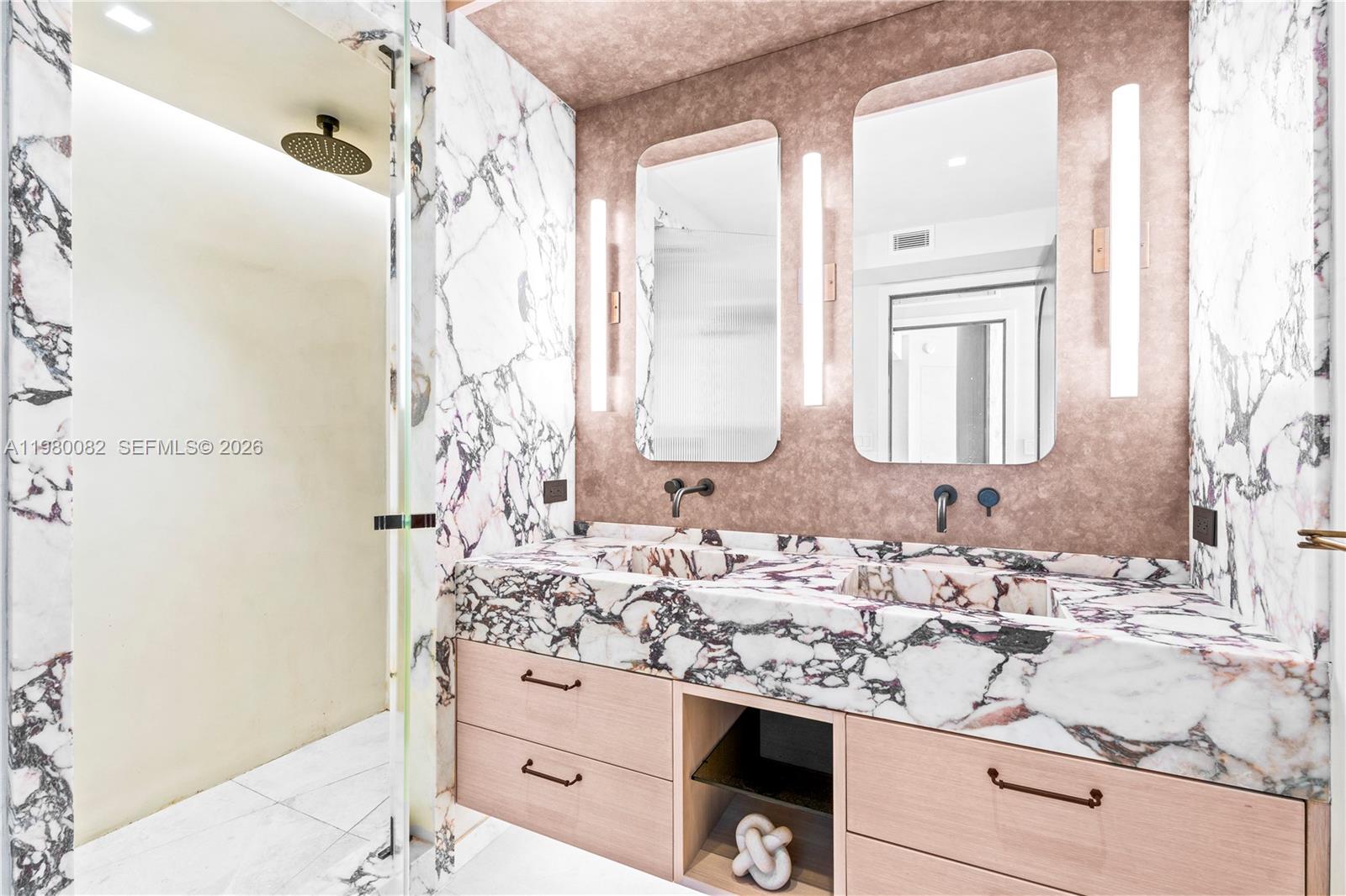 1330 West Ave #3102 Miami Beach, FL 33139