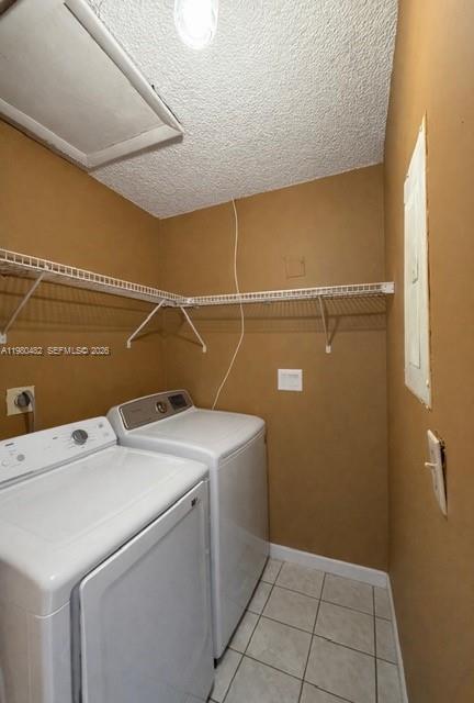 7792 W 29th Way #202 Hialeah, FL 33018