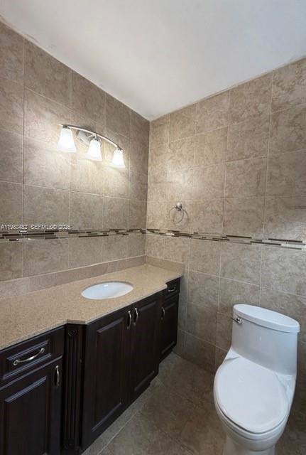 7792 W 29th Way #202 Hialeah, FL 33018
