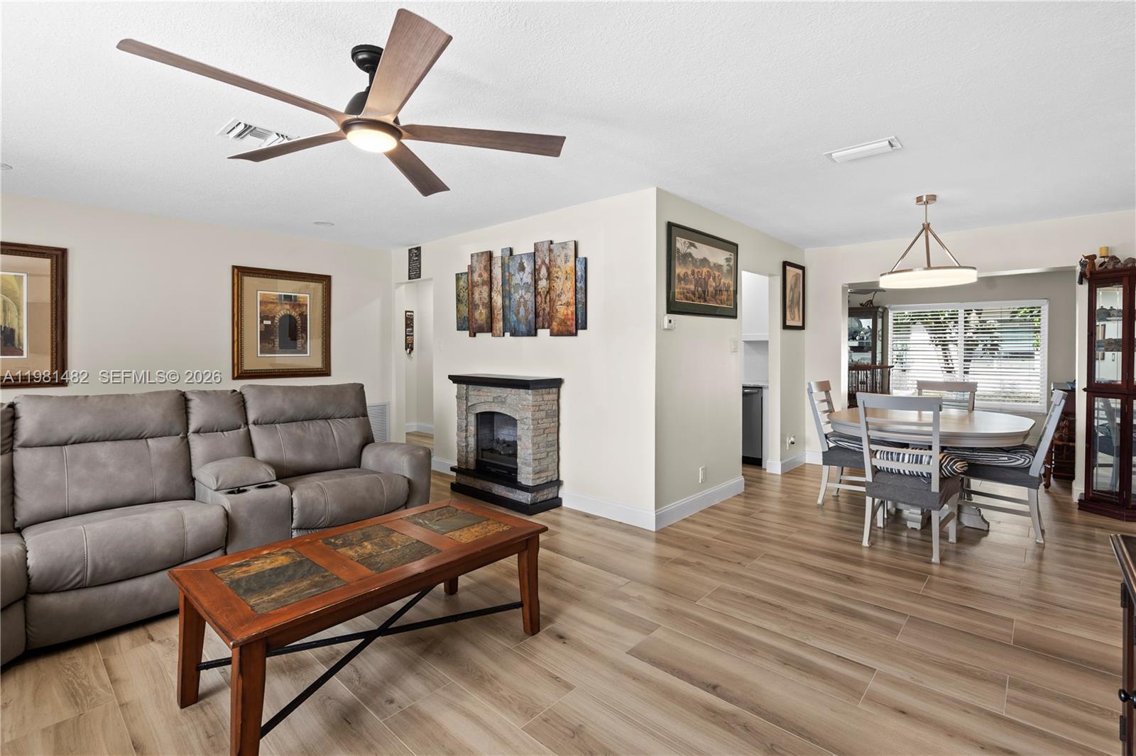 6945 NW 17th St Margate, FL 33063