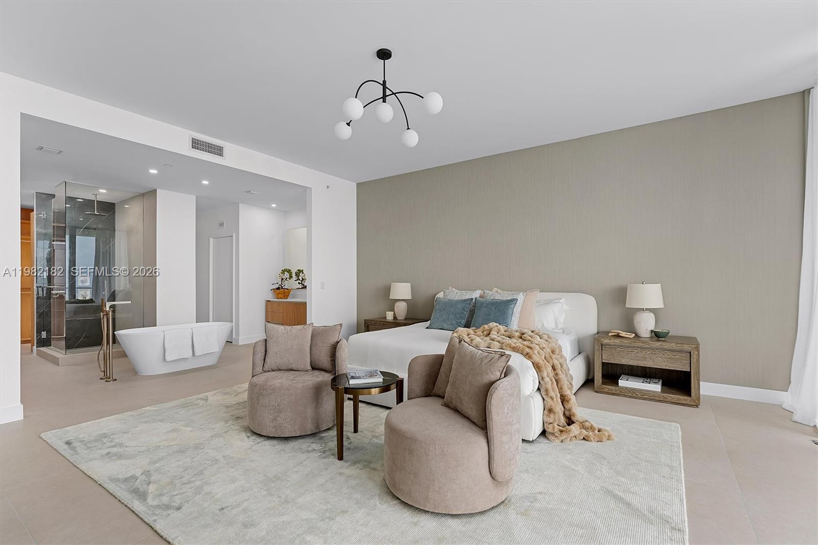 700 NE 24rd St #PH-5802 Miami, FL 33137