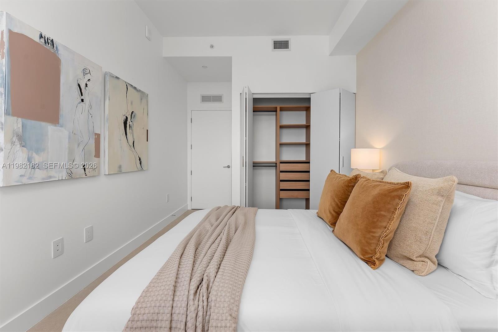 700 NE 24rd St #PH-5802 Miami, FL 33137