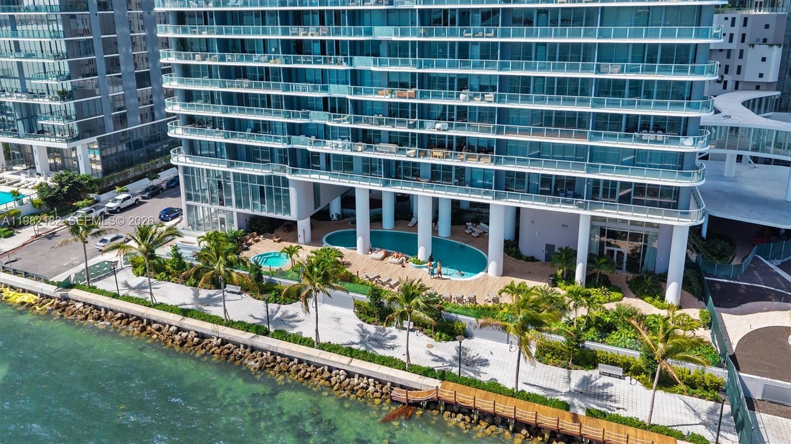 700 NE 24rd St #PH-5802 Miami, FL 33137