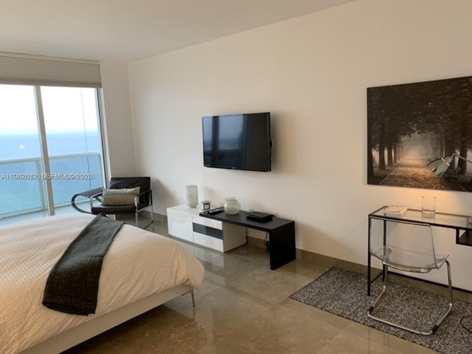 1830 S Ocean Dr #4608 Hallandale Beach, FL 33009