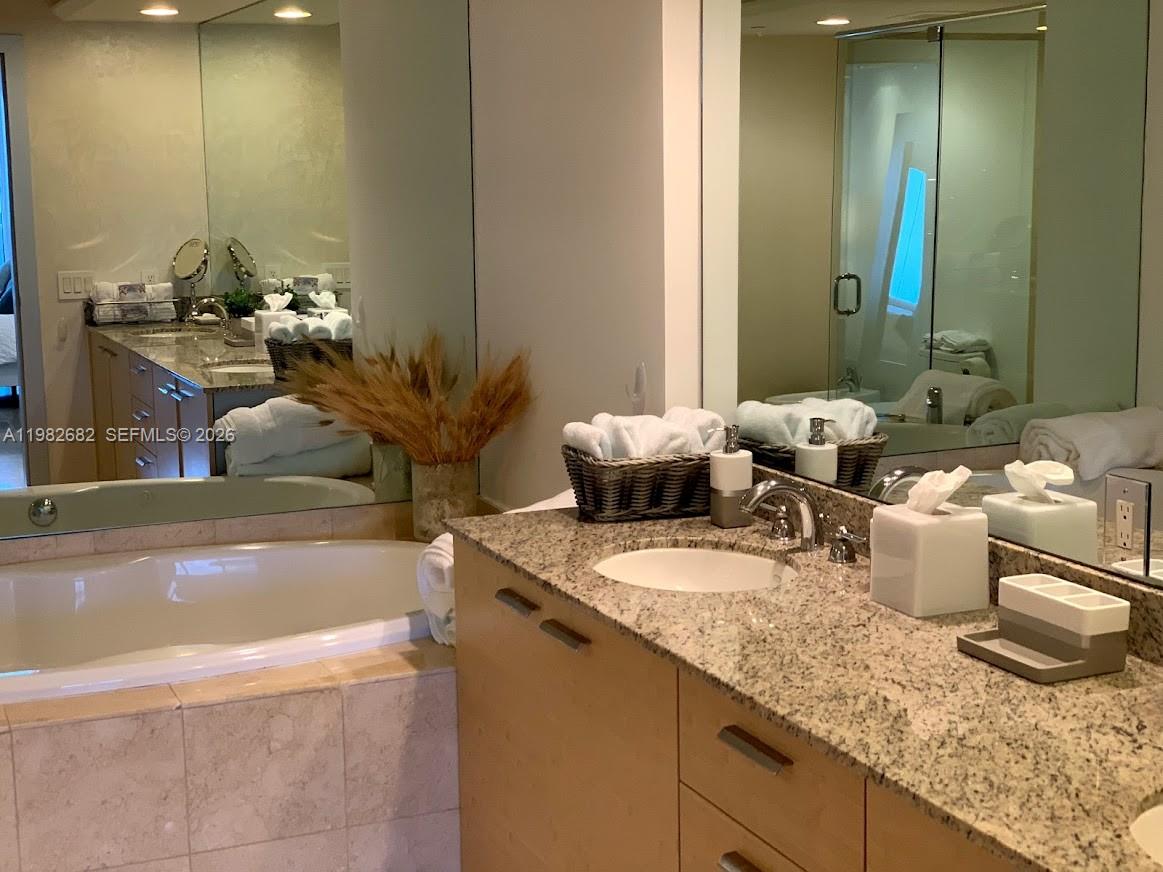 1830 S Ocean Dr #4608 Hallandale Beach, FL 33009