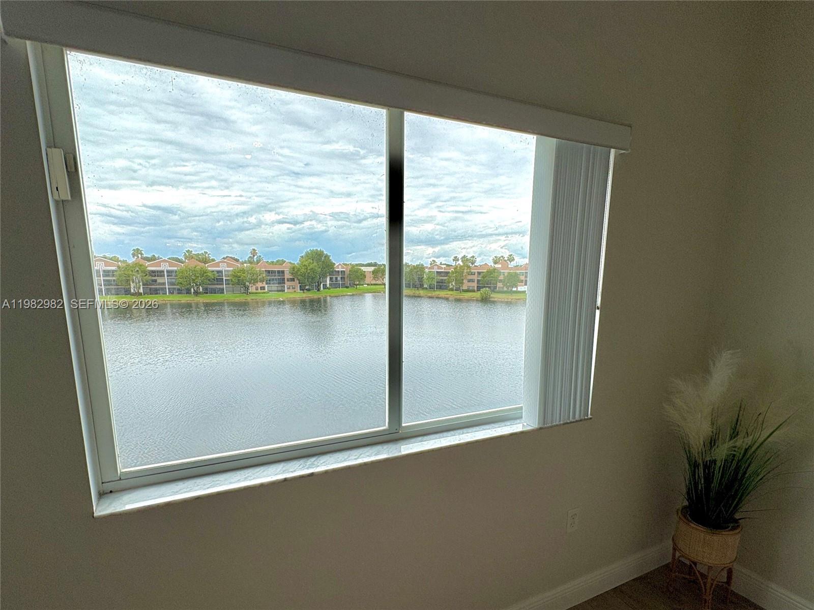 7647 Southampton Ter #304 Tamarac, FL 33321