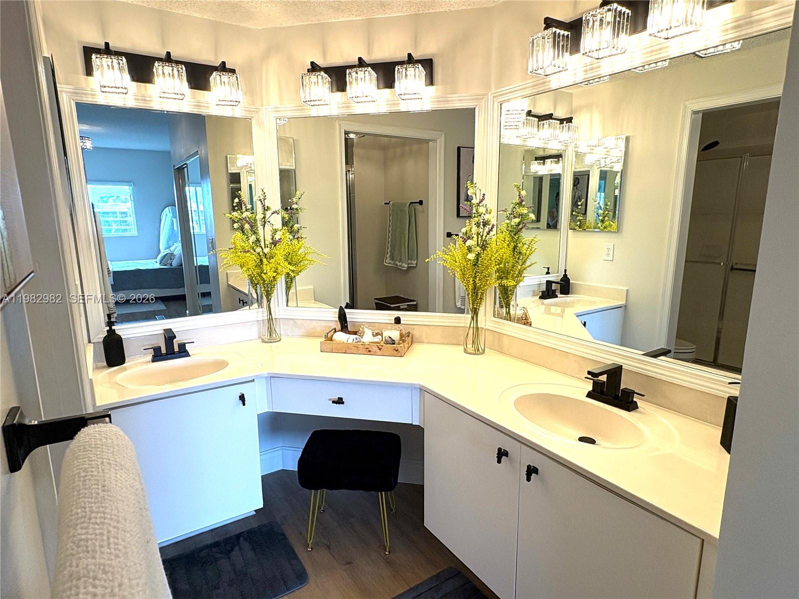 7647 Southampton Ter #304 Tamarac, FL 33321