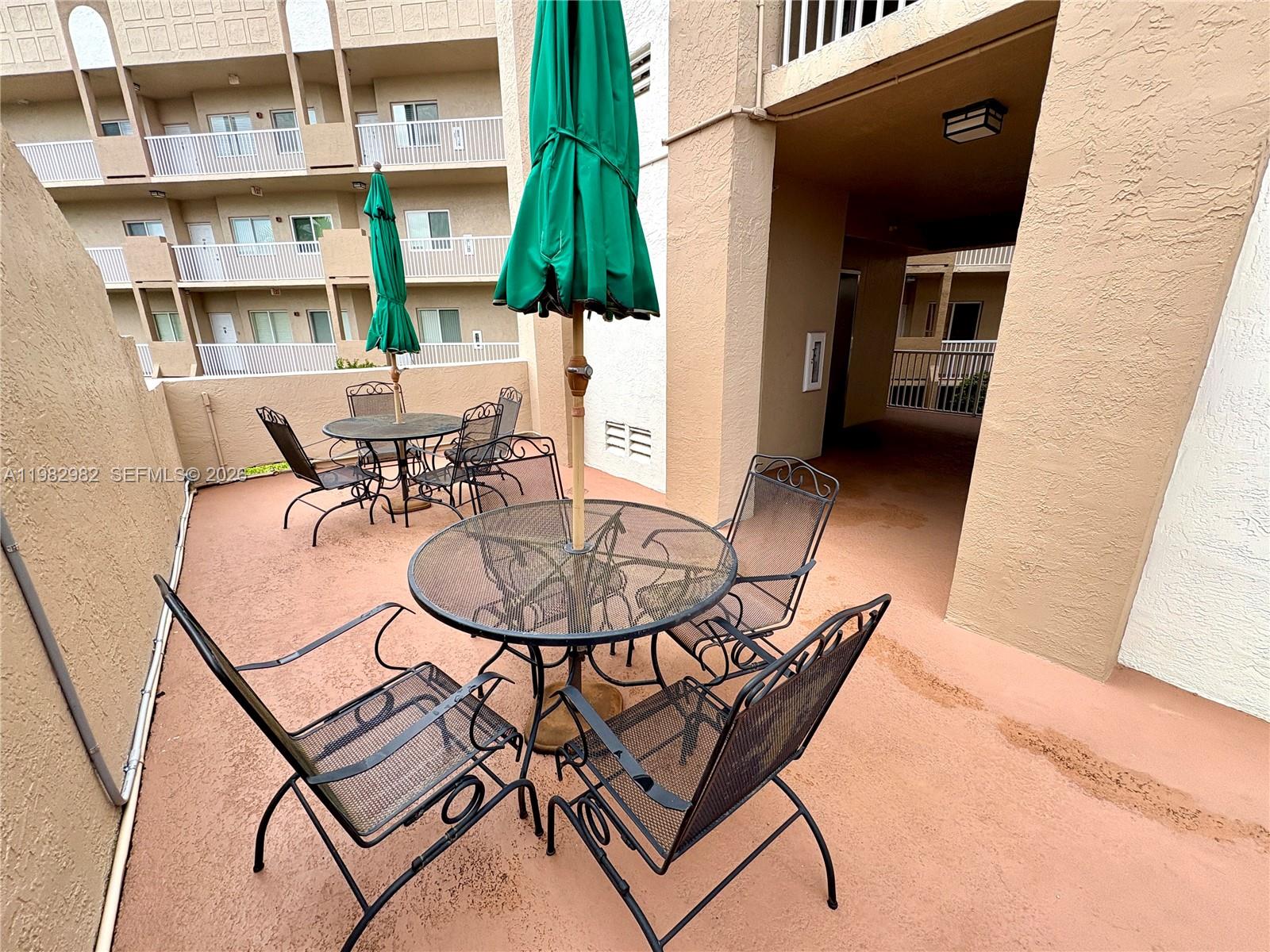 7647 Southampton Ter #304 Tamarac, FL 33321