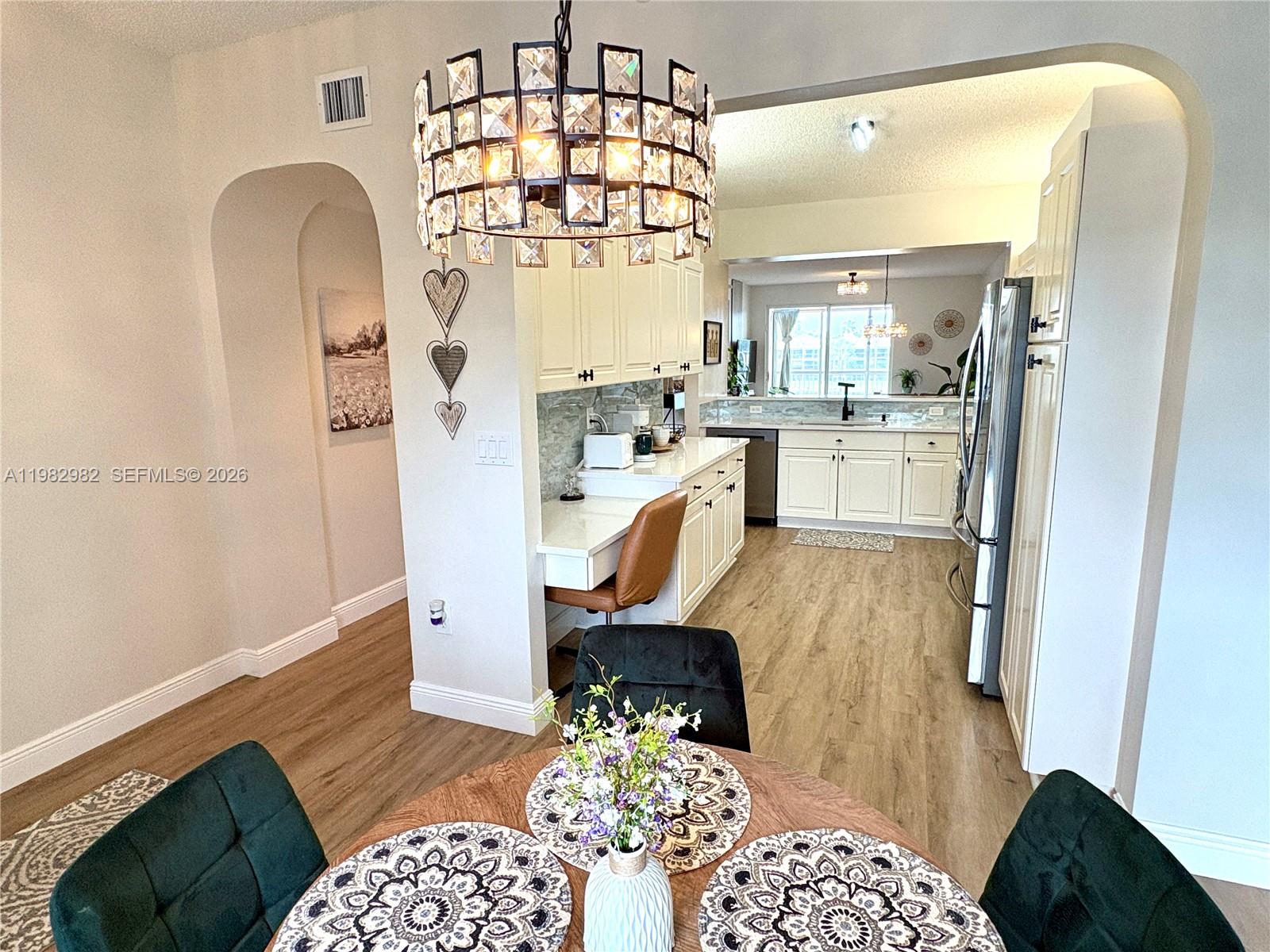 7647 Southampton Ter #304 Tamarac, FL 33321