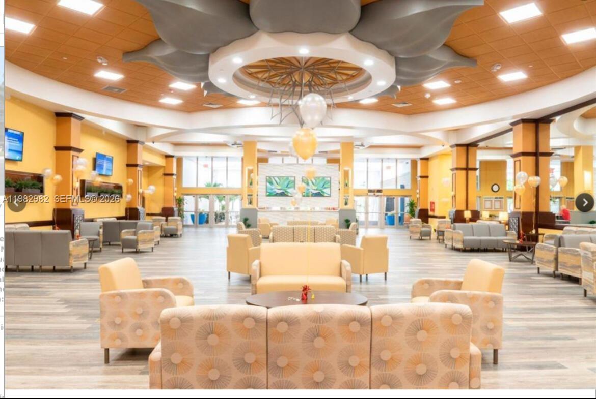 7647 Southampton Ter #304 Tamarac, FL 33321