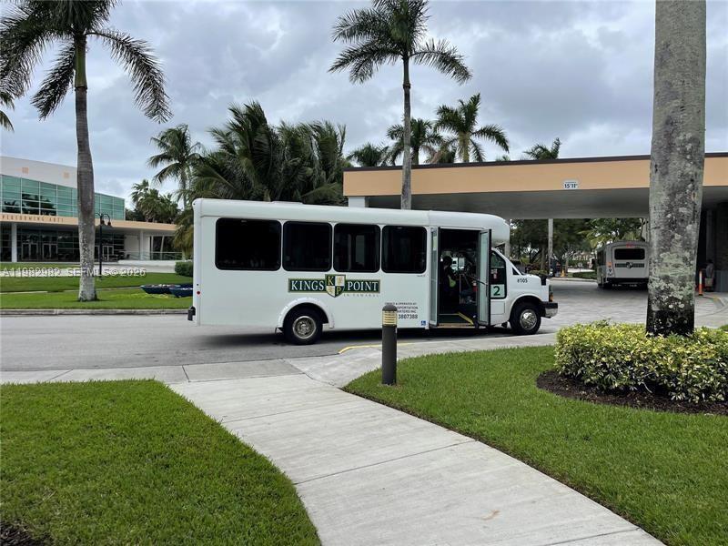 7647 Southampton Ter #304 Tamarac, FL 33321