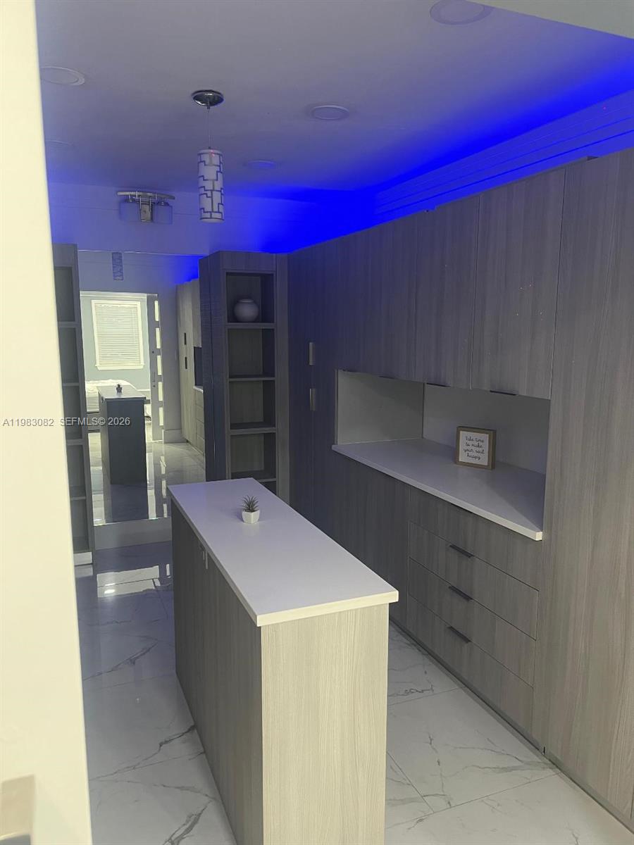 1430 Polk St #1430 Hollywood, FL 33020