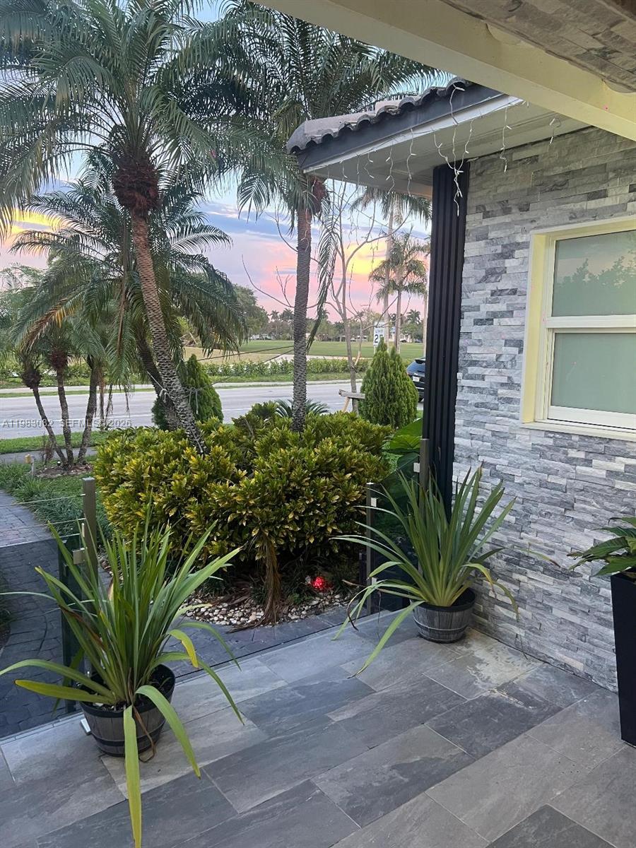 1430 Polk St #1430 Hollywood, FL 33020