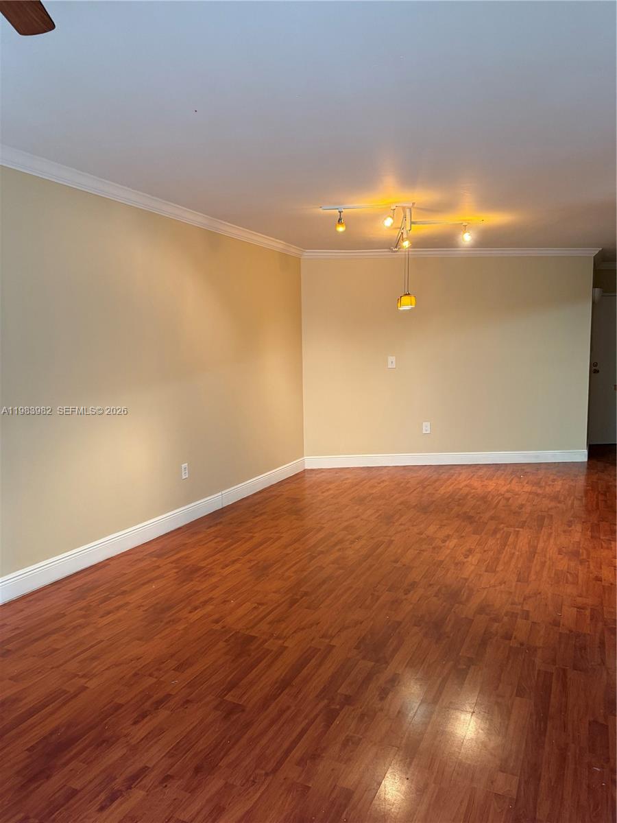 7165 NW 186th St #A204 Hialeah, FL 33015