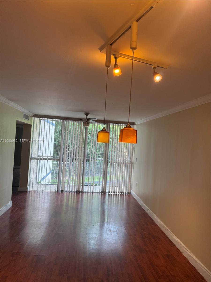 7165 NW 186th St #A204 Hialeah, FL 33015