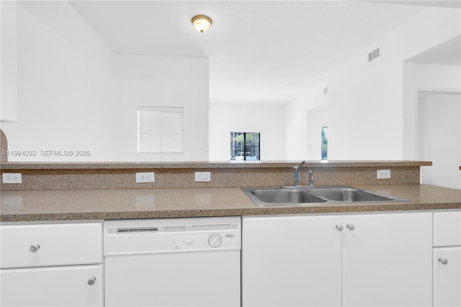 22911 SW 88th Pl #9-21 Cutler Bay, FL 33190