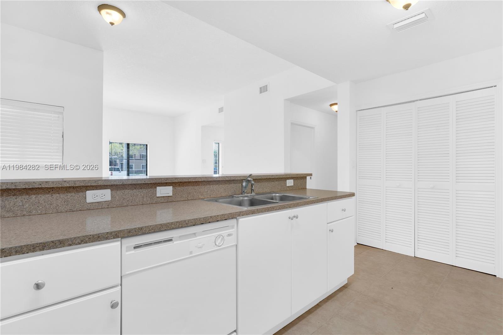 22911 SW 88th Pl #9-21 Cutler Bay, FL 33190