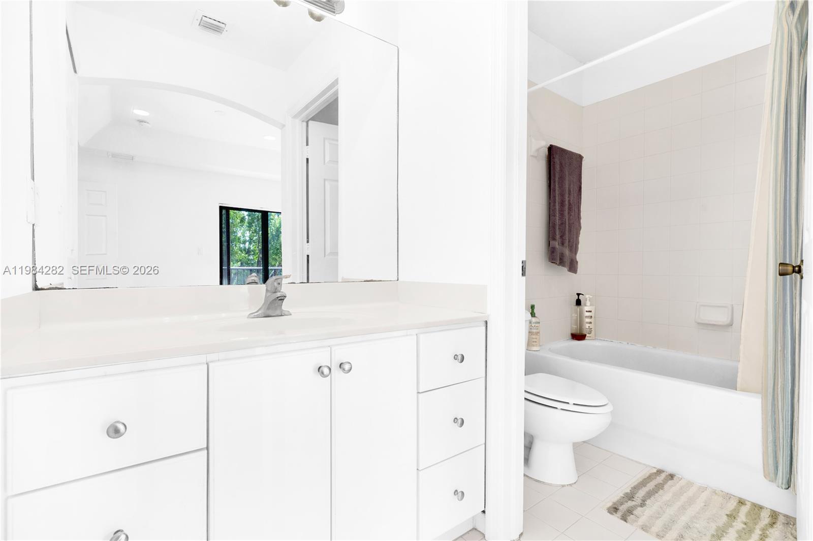 22911 SW 88th Pl #9-21 Cutler Bay, FL 33190