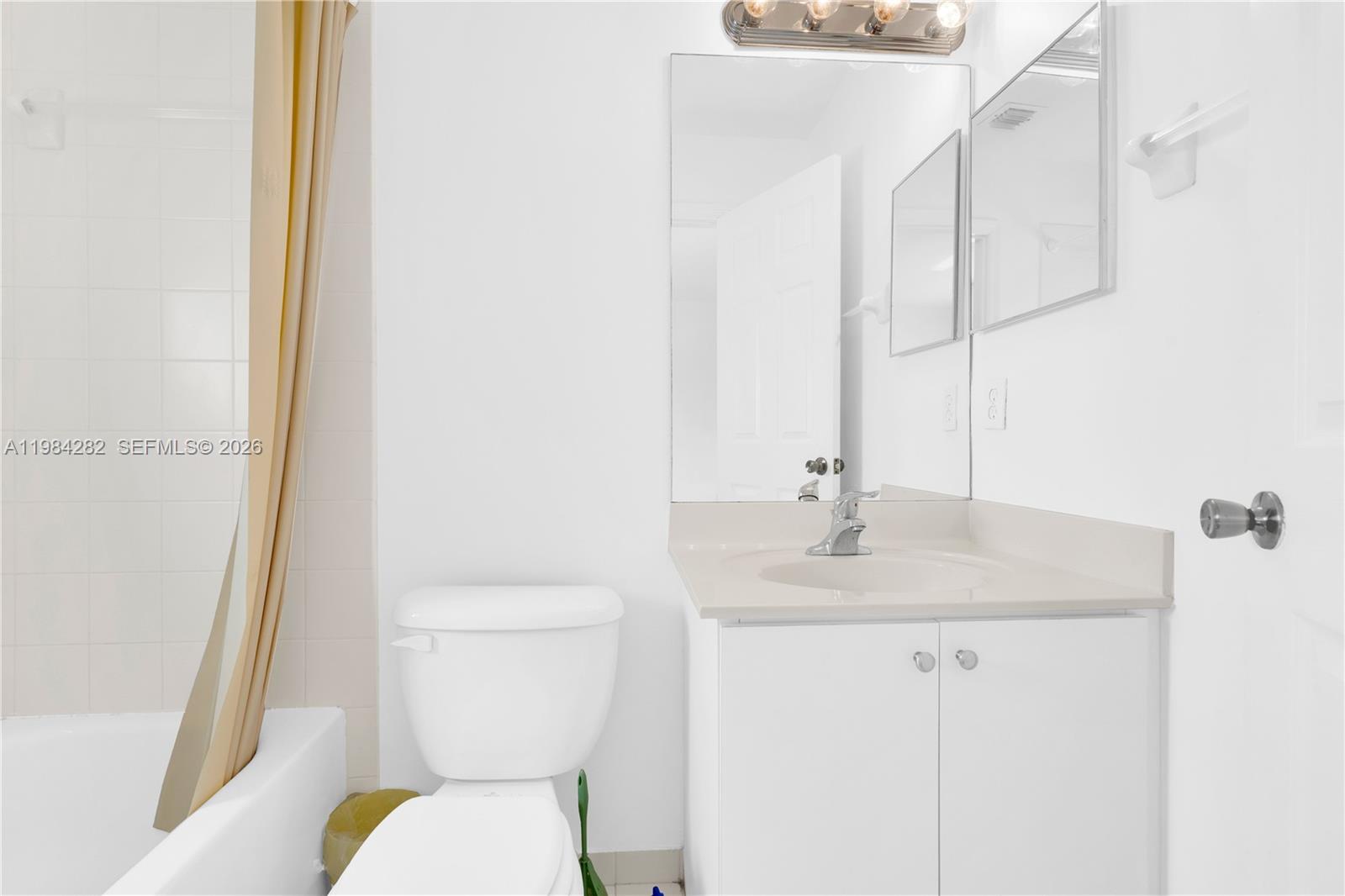 22911 SW 88th Pl #9-21 Cutler Bay, FL 33190