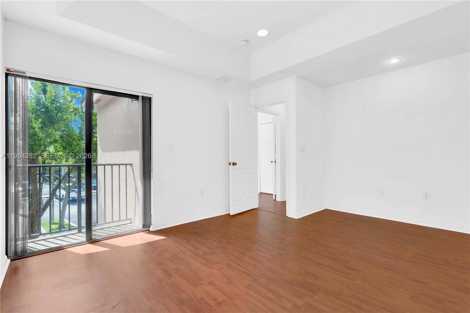 22911 SW 88th Pl #9-21 Cutler Bay, FL 33190