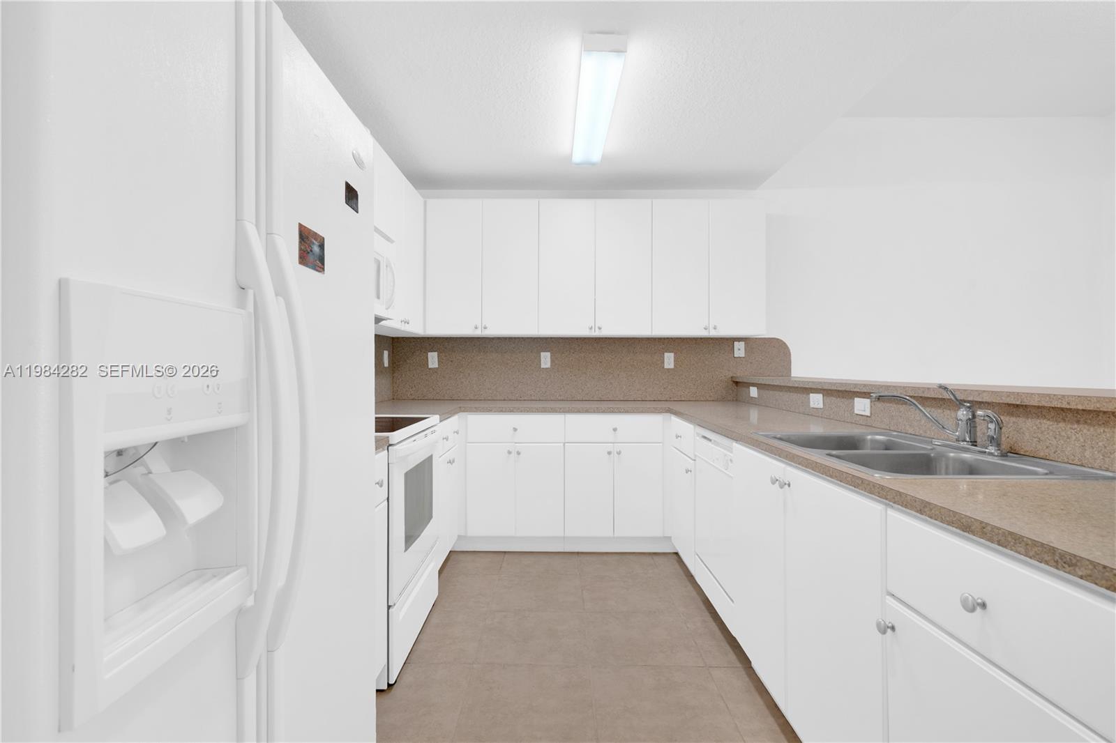 22911 SW 88th Pl #9-21 Cutler Bay, FL 33190