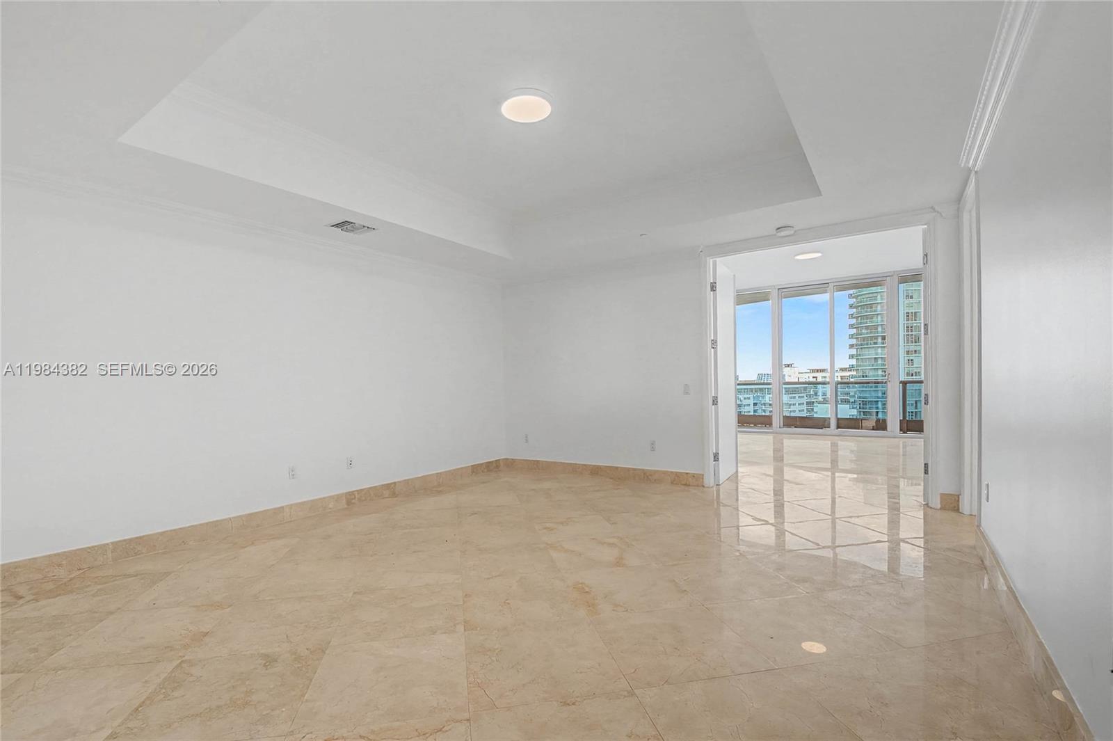5959 Collins Ave #1503 Miami Beach, FL 33140