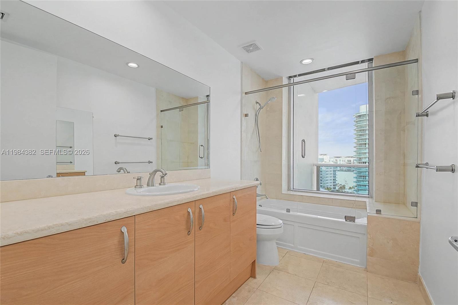 5959 Collins Ave #1503 Miami Beach, FL 33140
