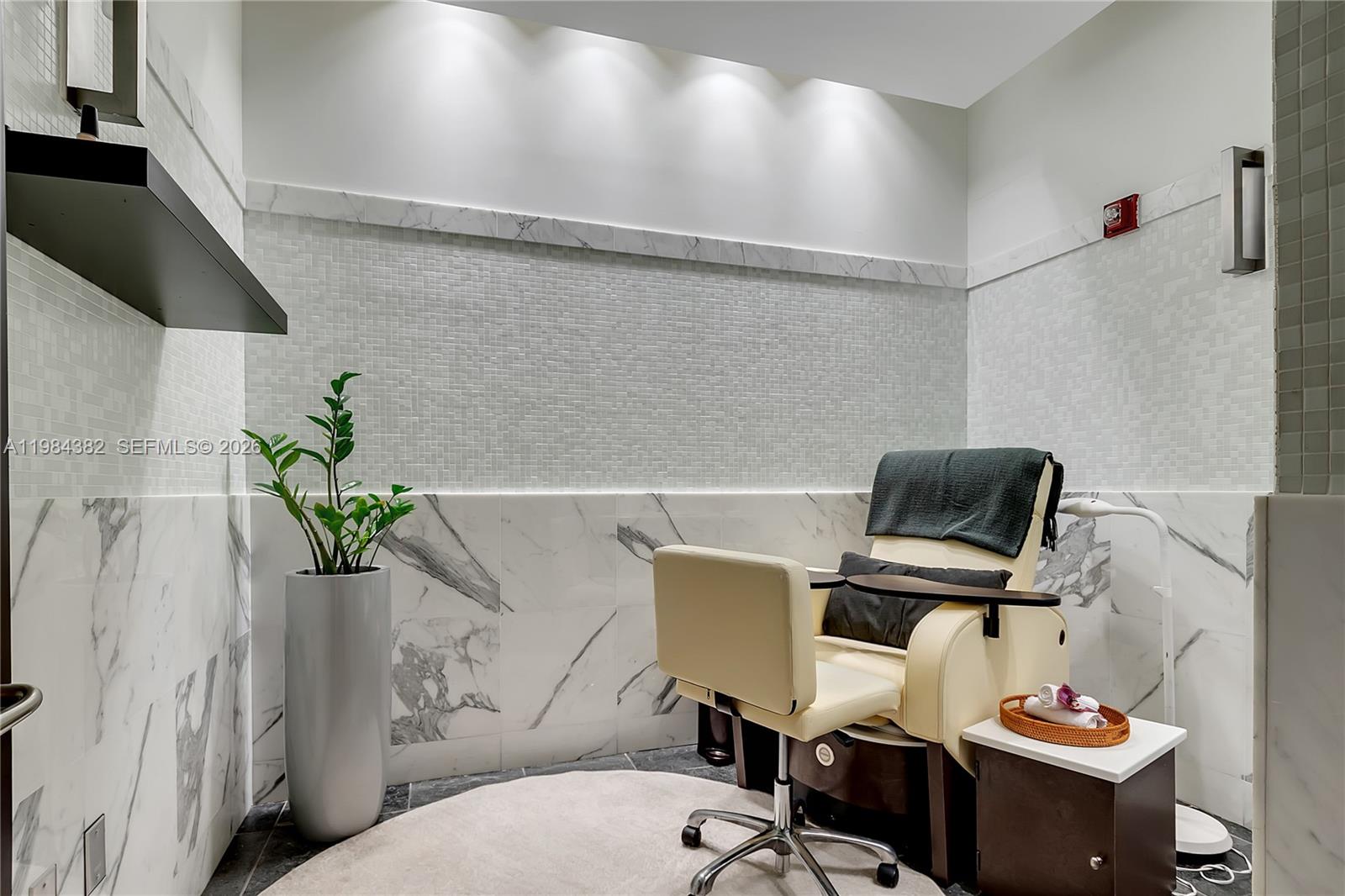 5959 Collins Ave #1503 Miami Beach, FL 33140