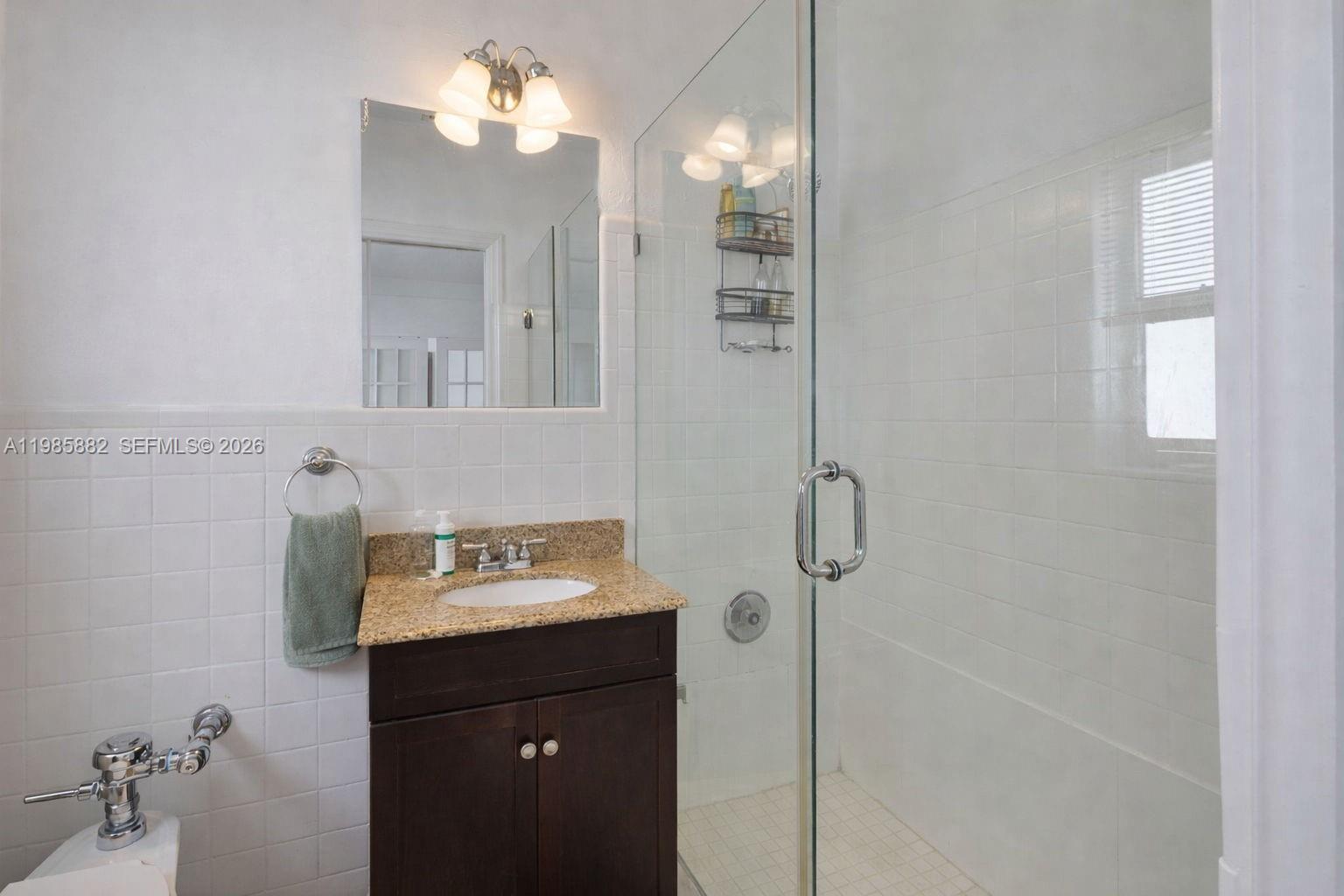 1001 7th St #202 Miami Beach, FL 33139