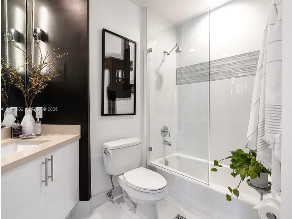 2625 NE 14th Ave #406 Wilton Manors, FL 33334