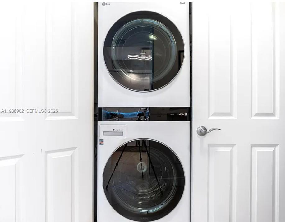 2625 NE 14th Ave #406 Wilton Manors, FL 33334