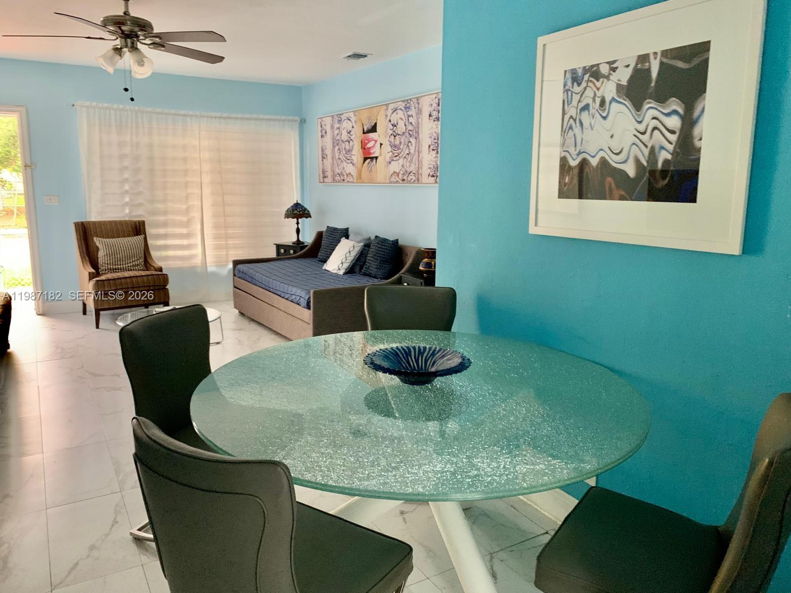 2 NE 45th St Miami, FL 33137