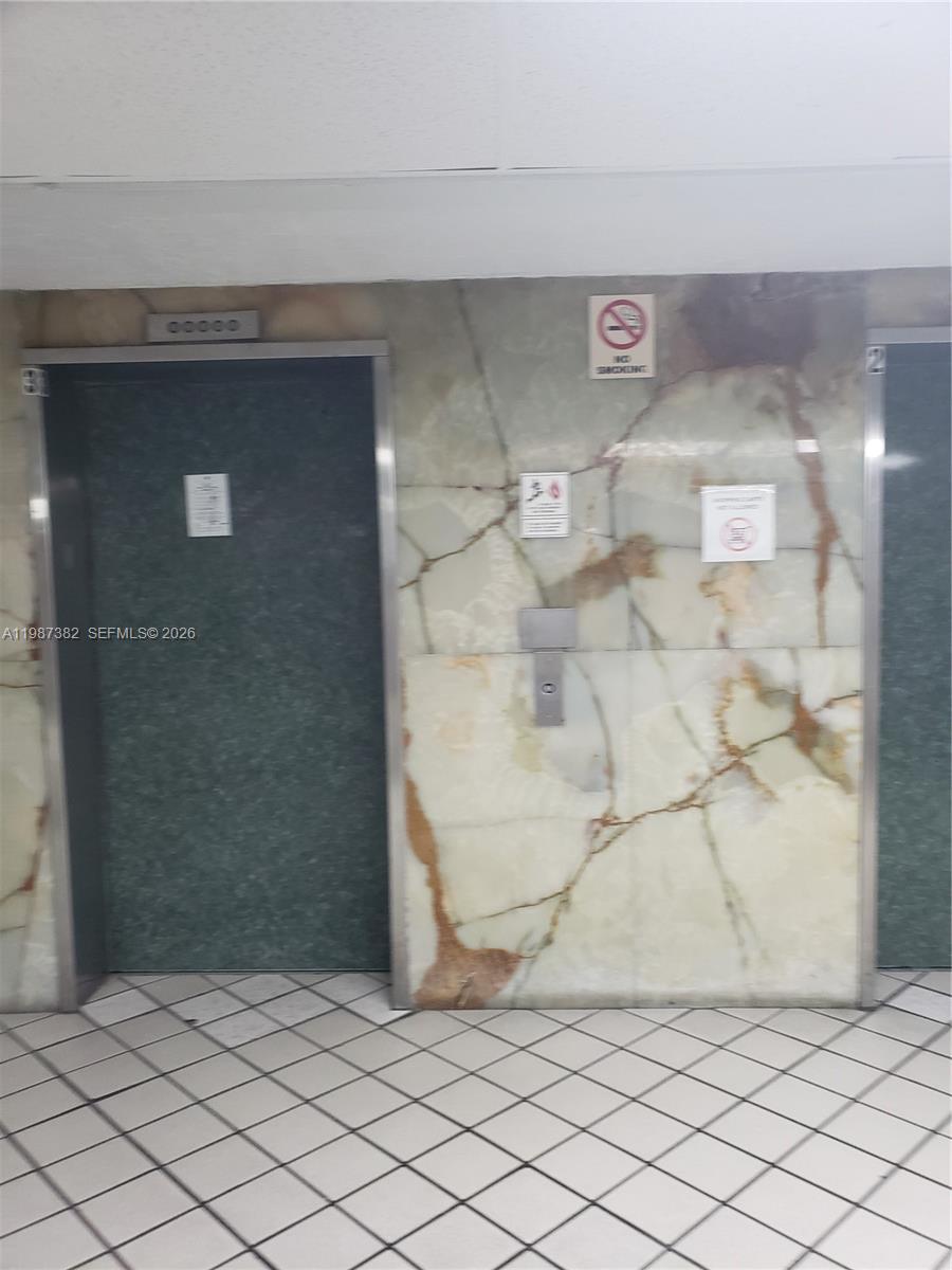 11800 SW 18th St #327-4 Miami, FL 33175