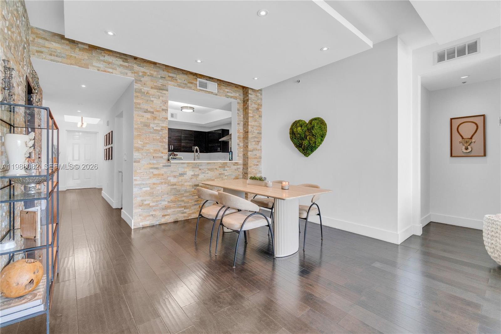 3340 NE 190th St #1305 Aventura, FL 33180