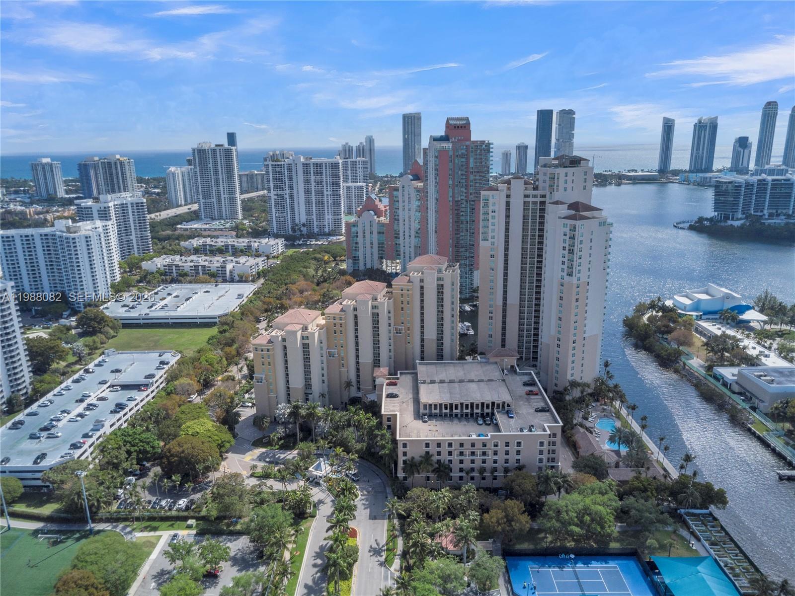 3340 NE 190th St #1305 Aventura, FL 33180