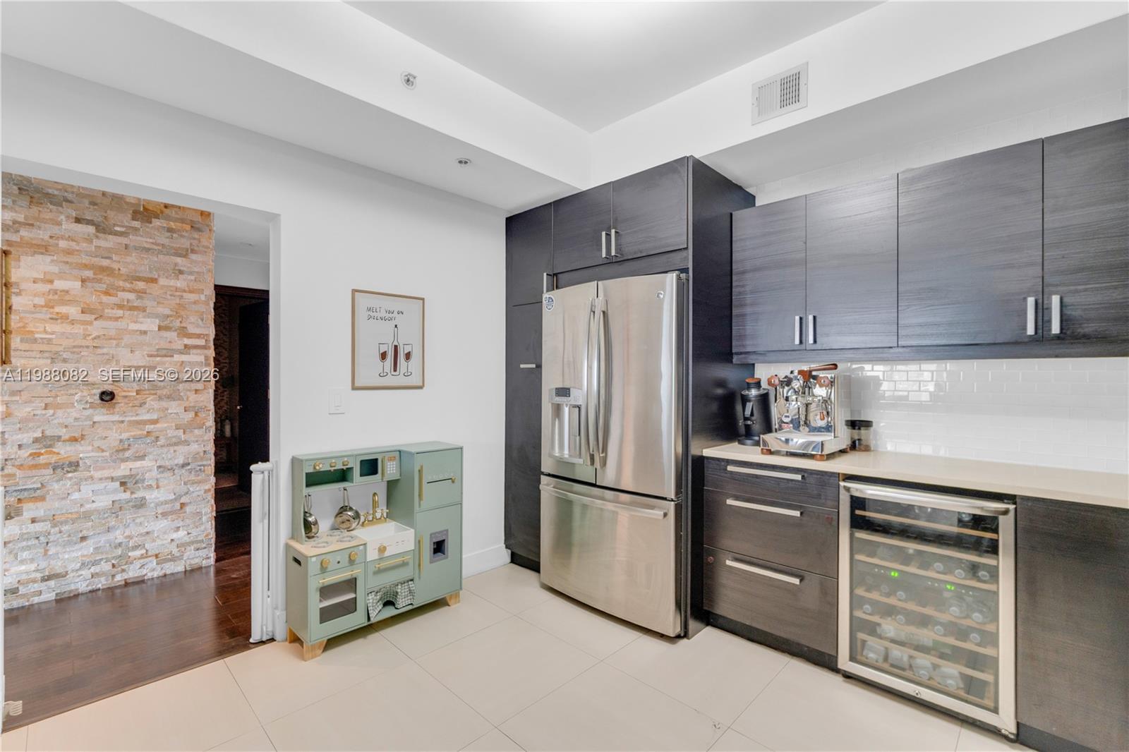 3340 NE 190th St #1305 Aventura, FL 33180