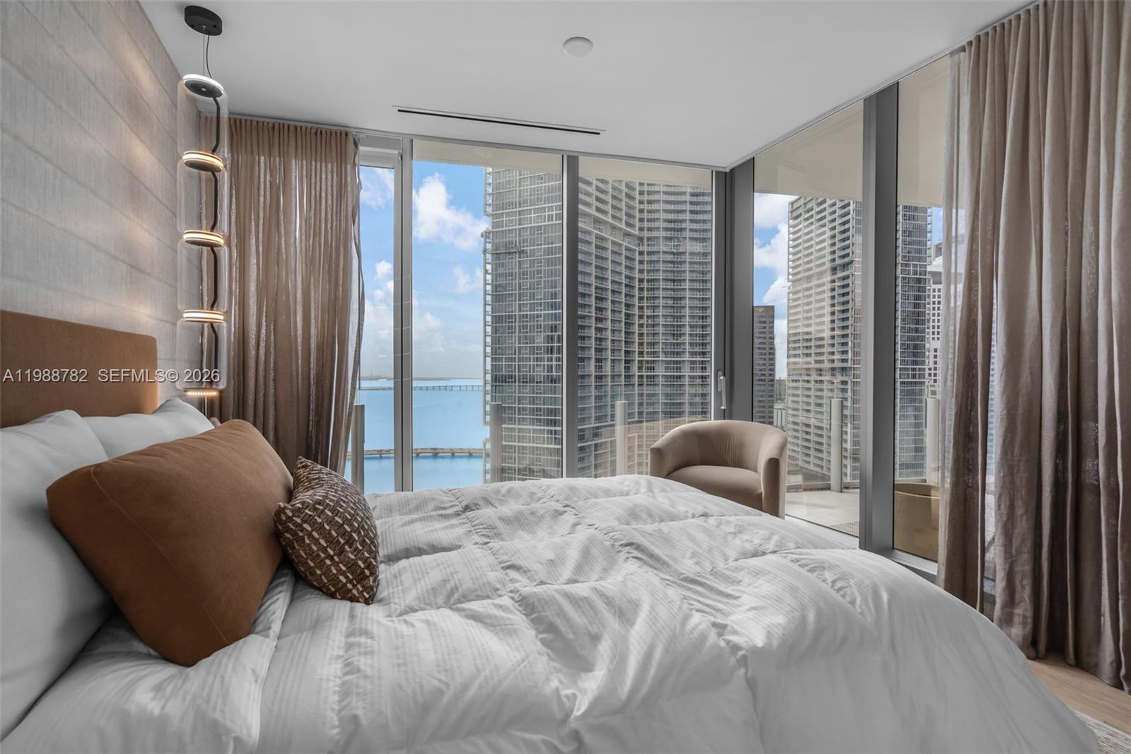 image Aston Martin Residences20