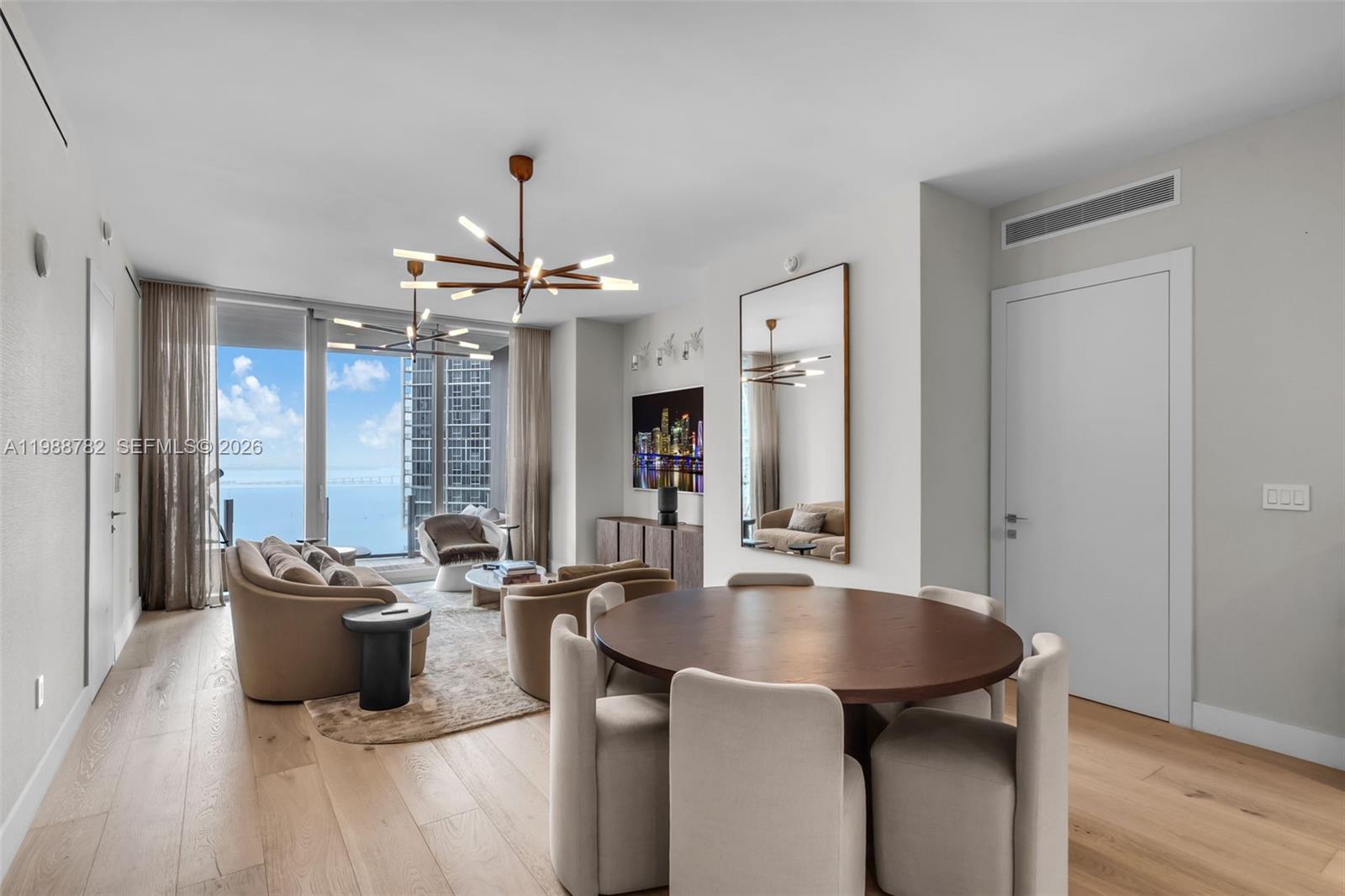 image Aston Martin Residences3