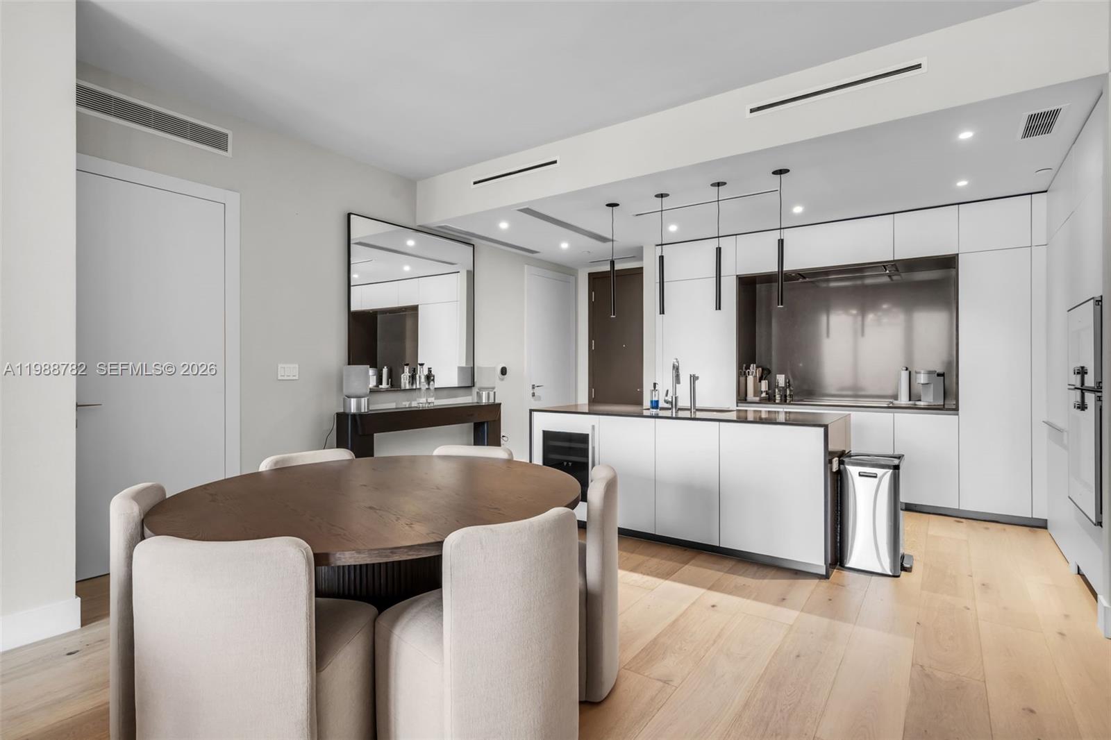 image Aston Martin Residences4