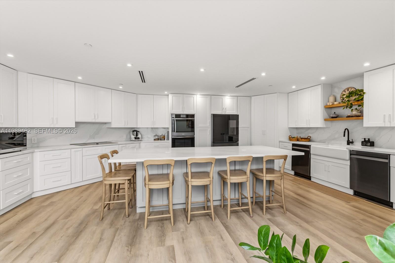 151 Crandon Blvd #1222 Key Biscayne, FL 33149