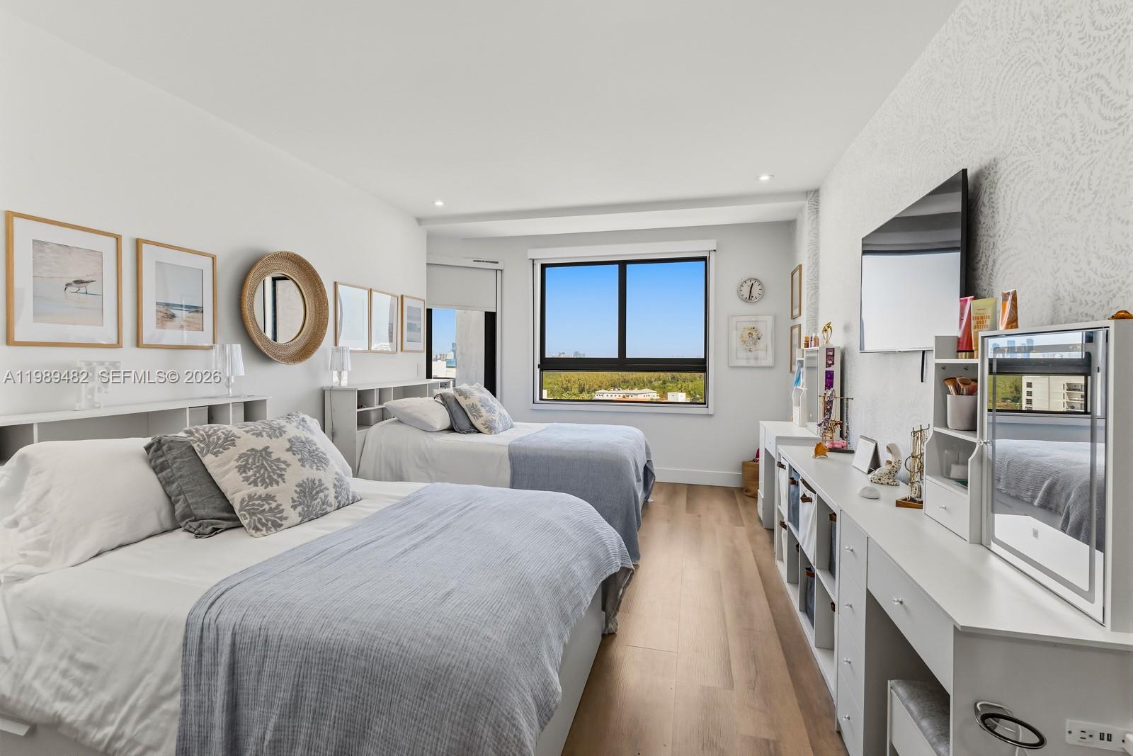 151 Crandon Blvd #1222 Key Biscayne, FL 33149